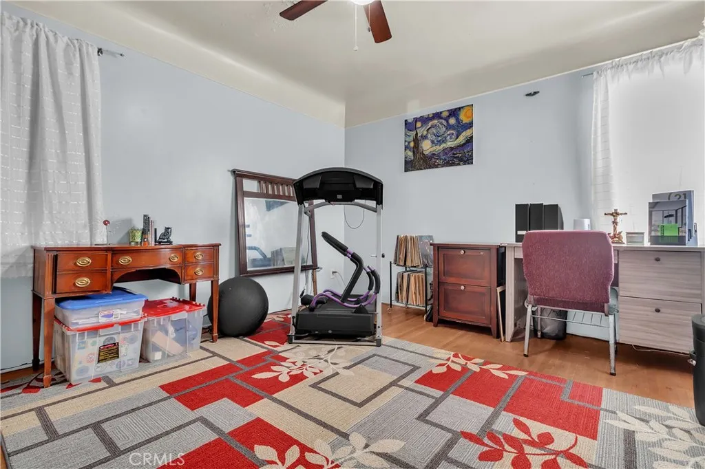 3203 Live Oak, Huntington Park, California 90255 home-pic-21